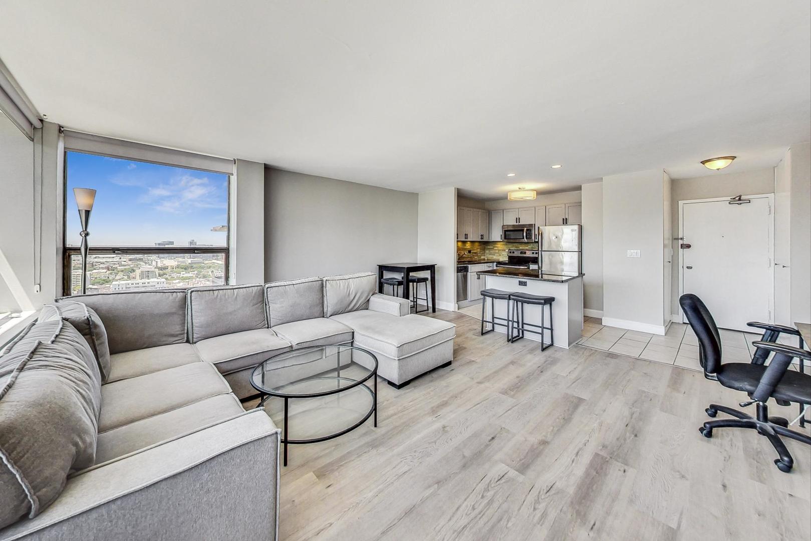 1360 N Sandburg Terrace Unit: 2905C