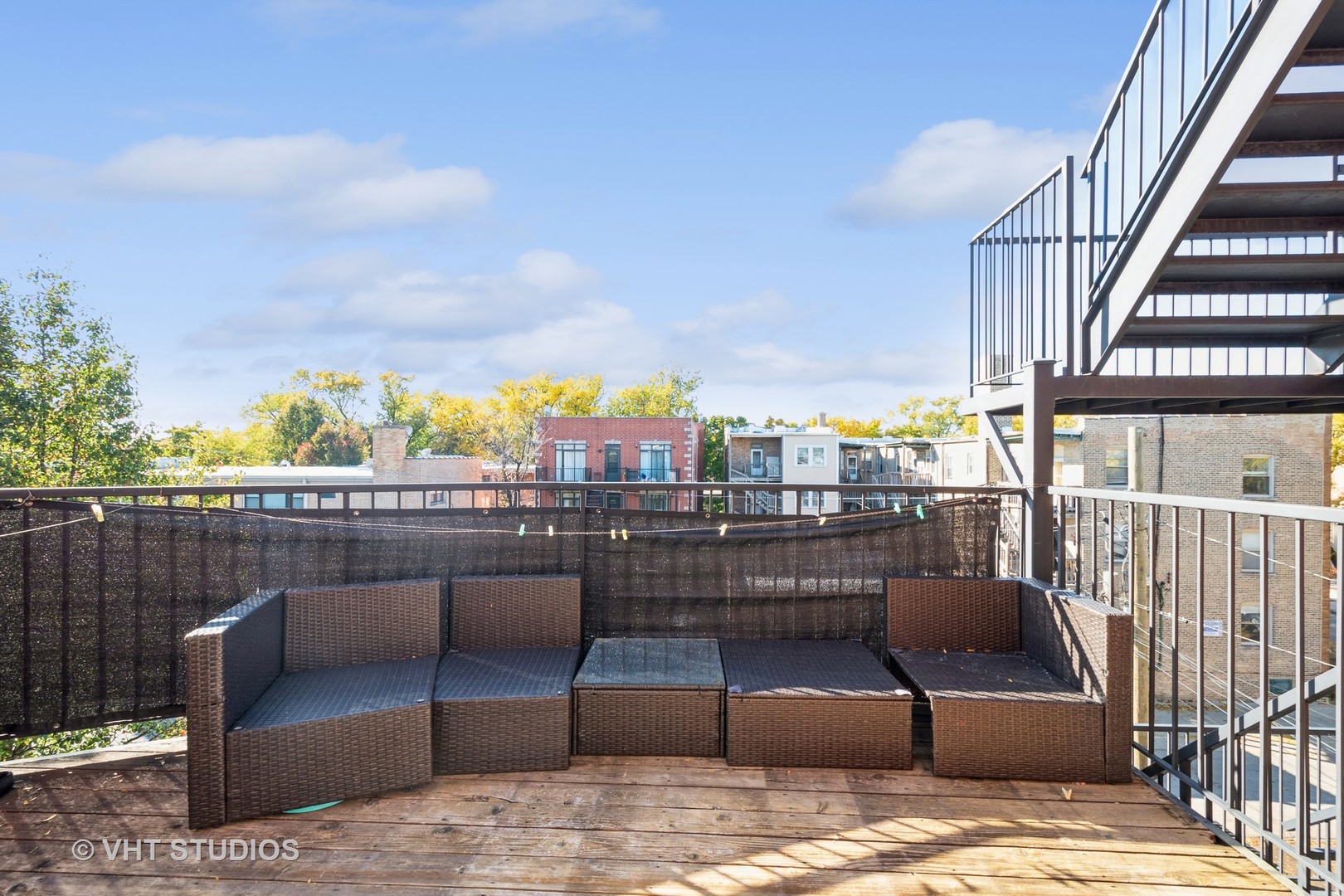 7250 N Oakley Avenue Unit: 3S