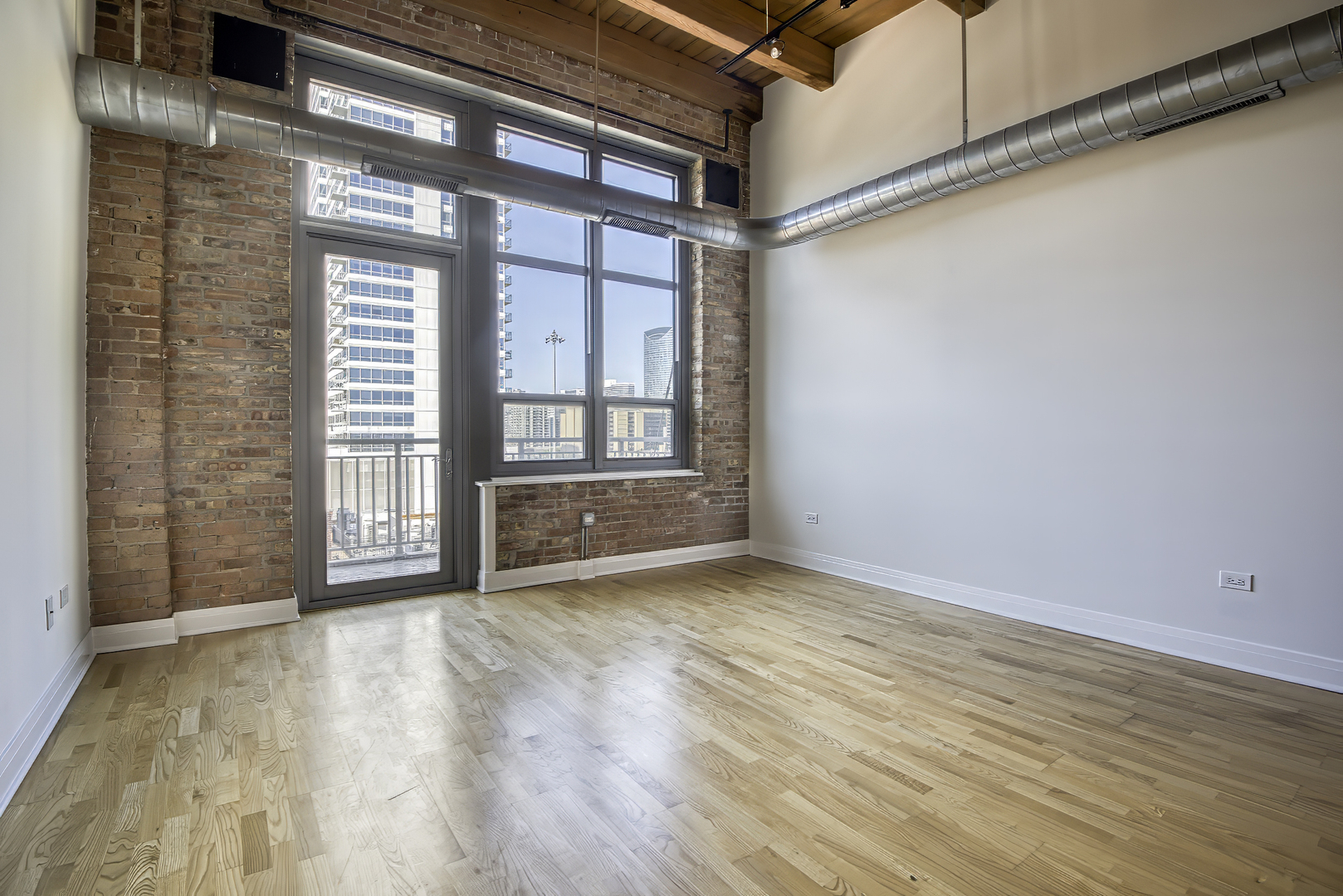770 W GLADYS Avenue Unit: 606