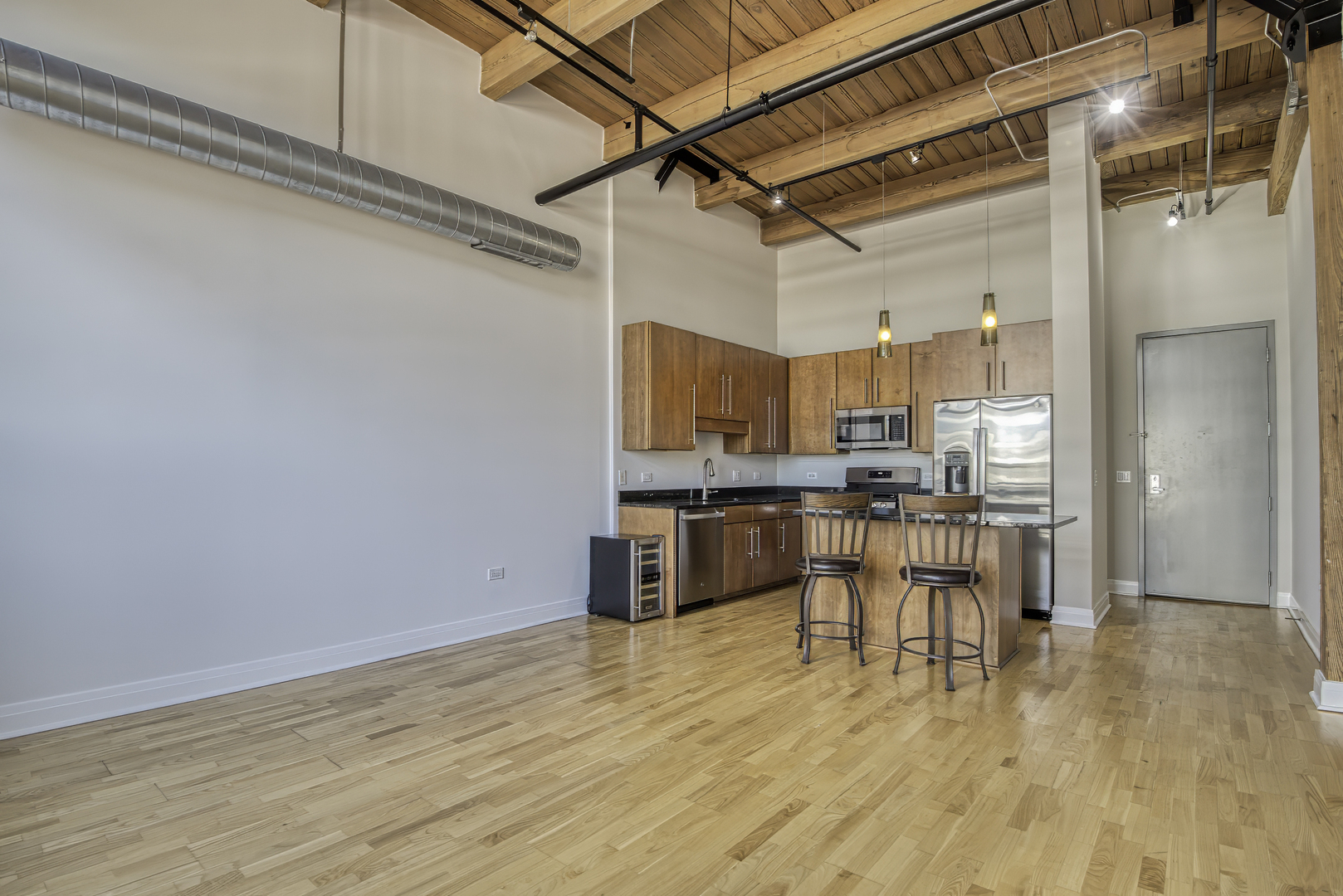 770 W GLADYS Avenue Unit: 606