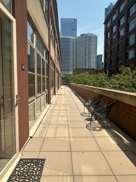324 N Jefferson Street Unit: 304