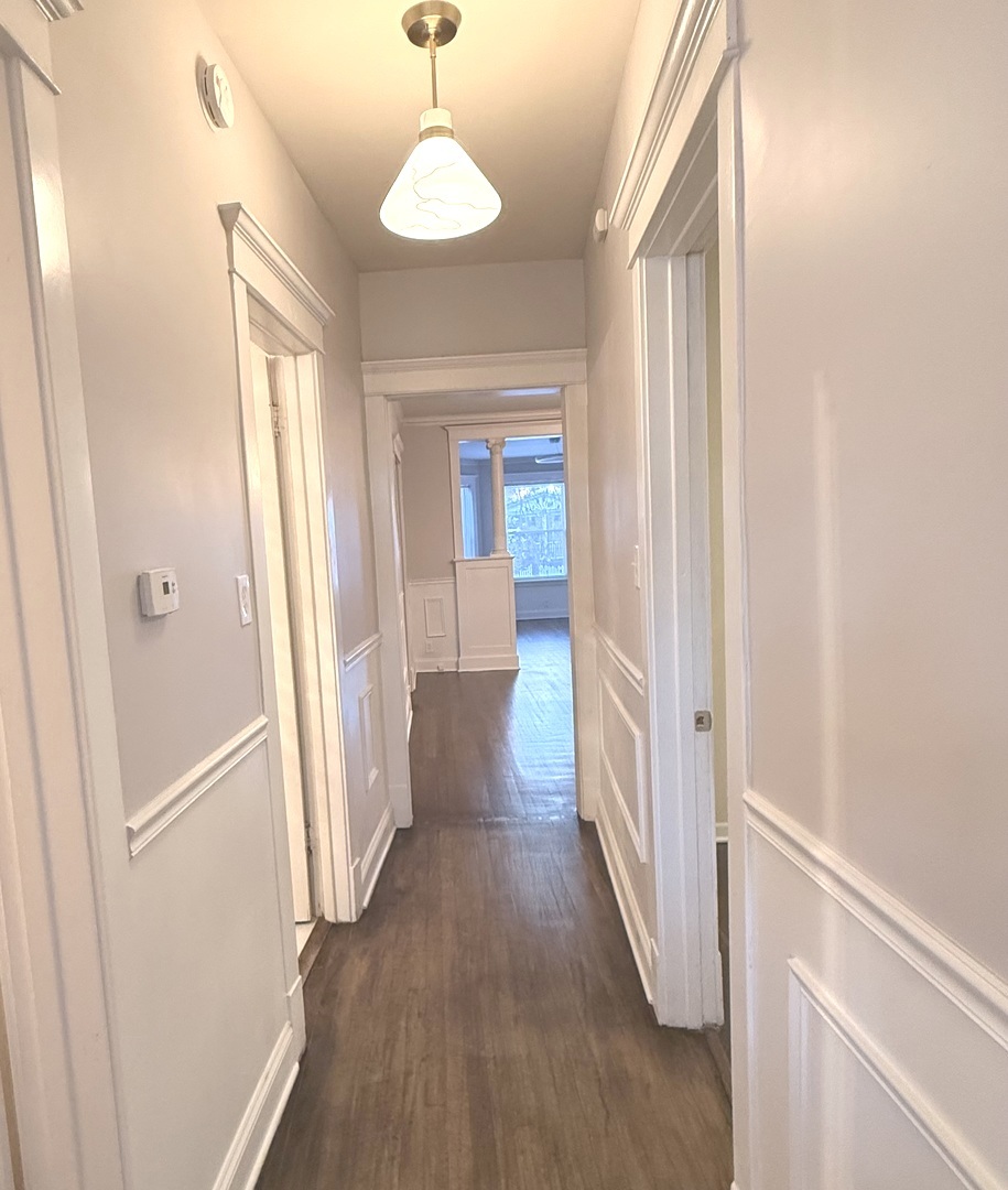 4034 N Monticello Avenue