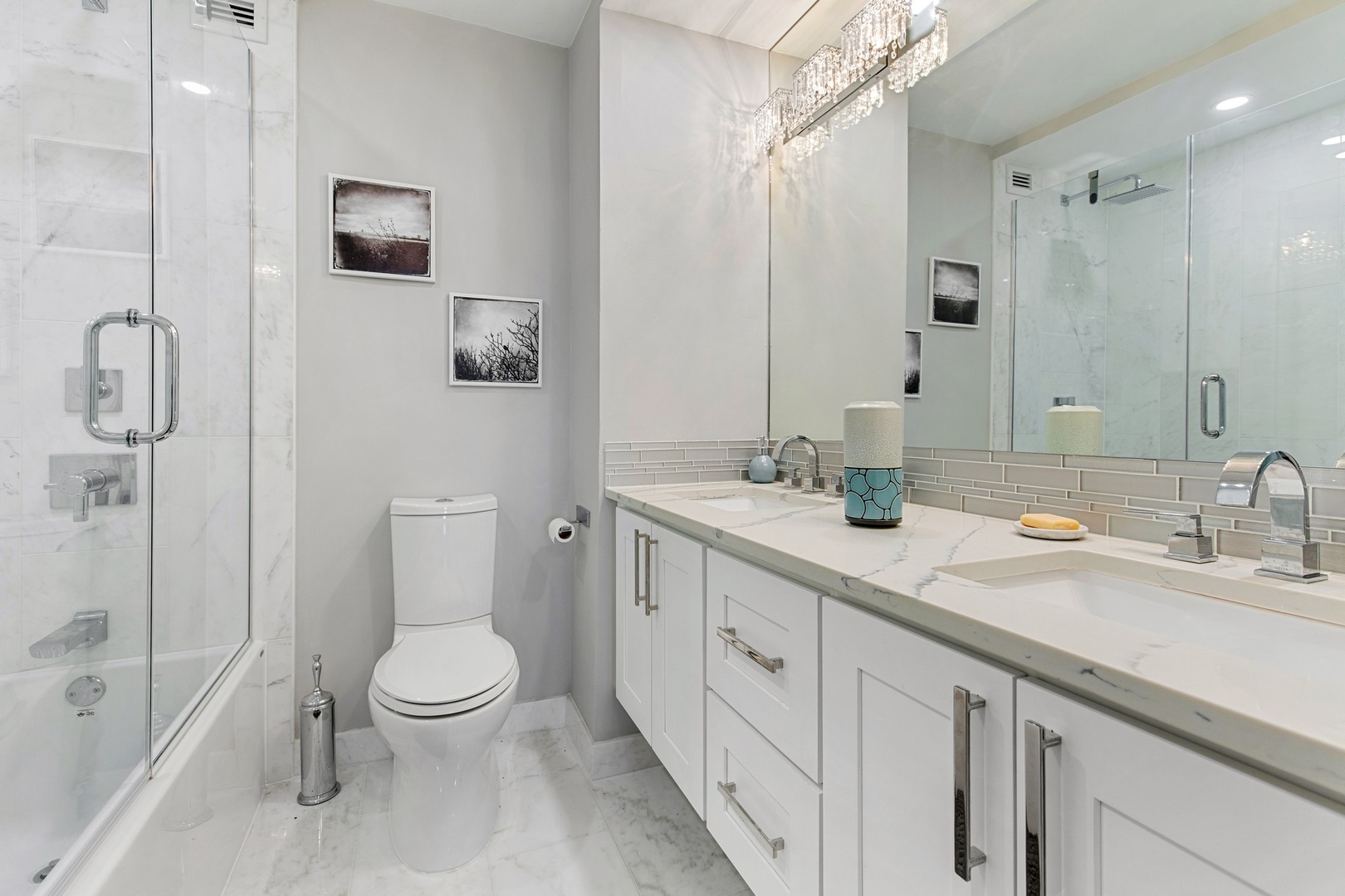 1030 N STATE Street Unit: 39E