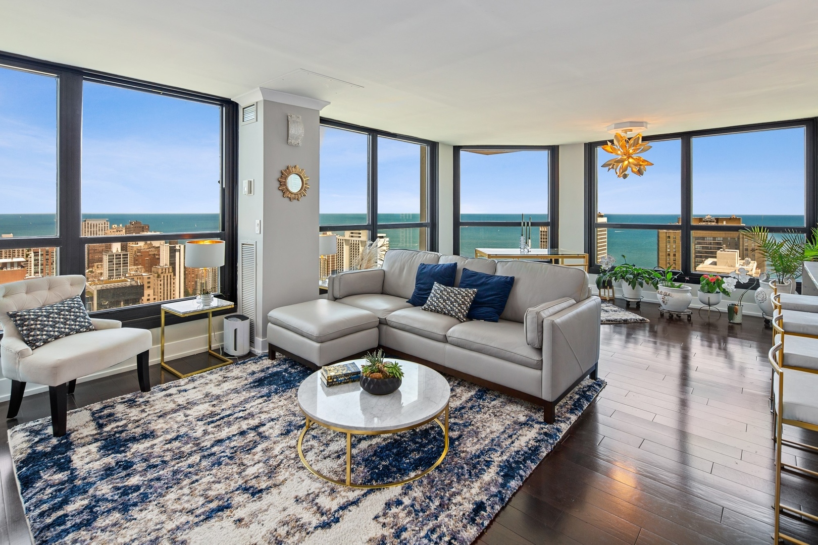 1030 N STATE Street Unit: 39E