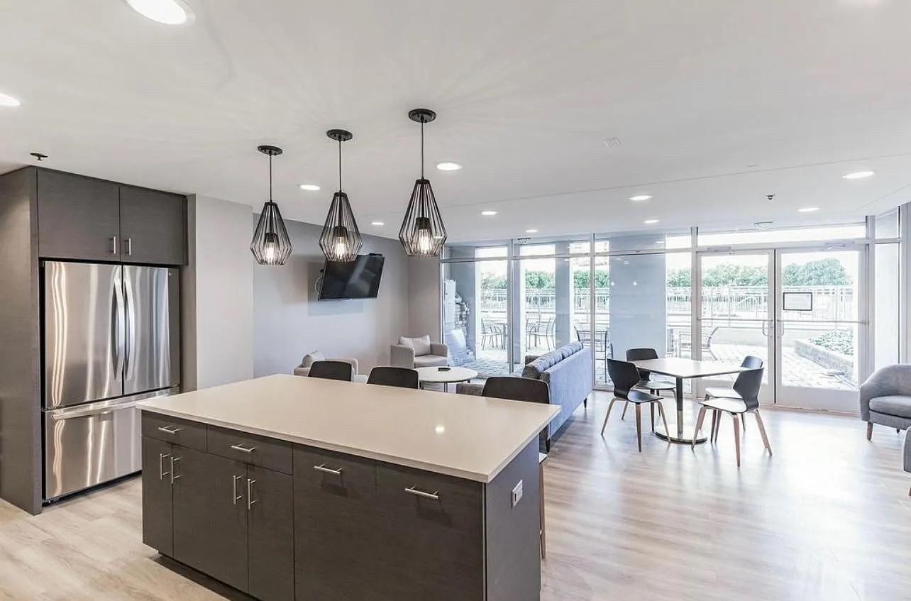 1250 S Michigan Avenue Unit: 1207