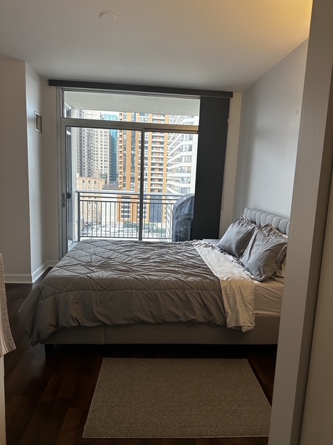 1250 S Michigan Avenue Unit: 1207
