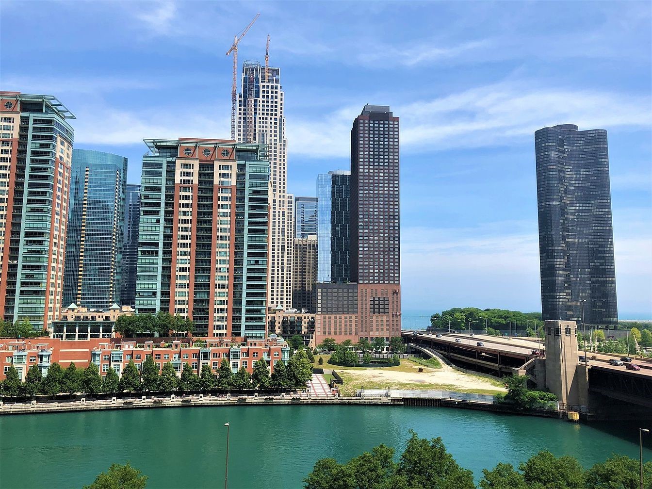 450 E Waterside Drive Unit: 411
