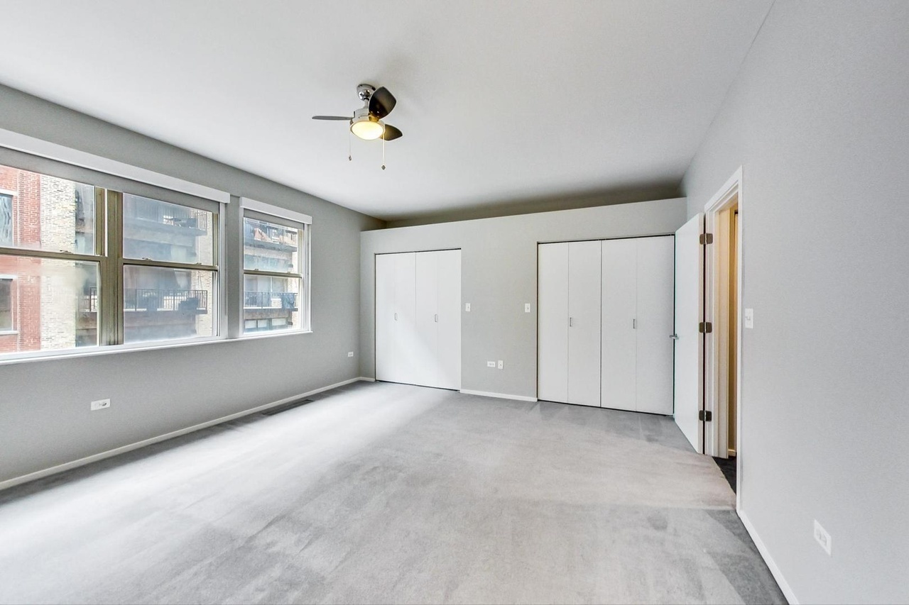 324 N Jefferson Street Unit: 302