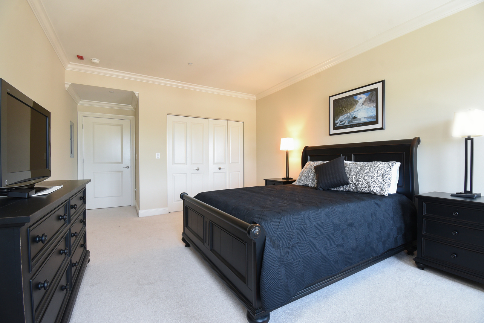 120 N Northwest Highway Unit: 304