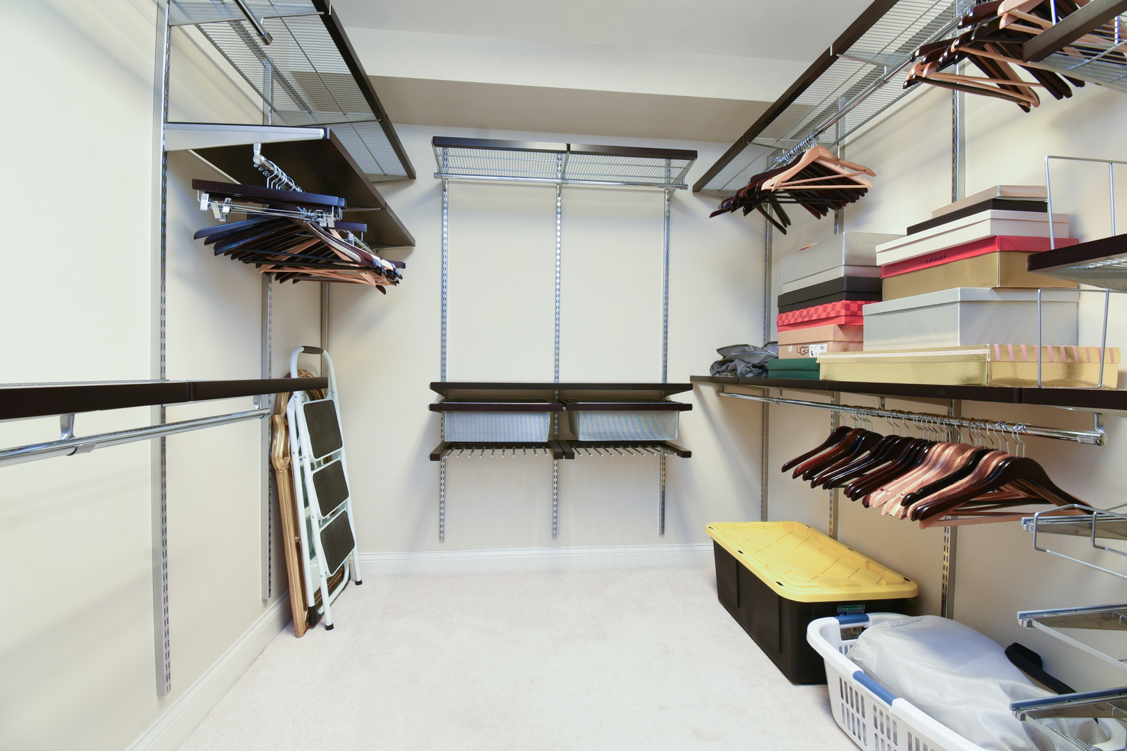 120 N Northwest Highway Unit: 304