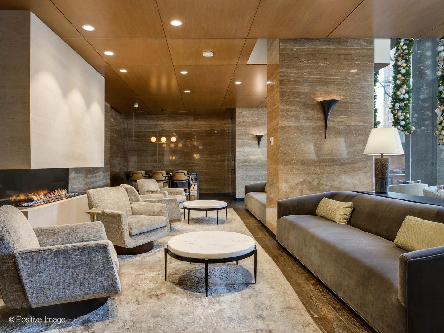 1030 N STATE Street Unit: 28M