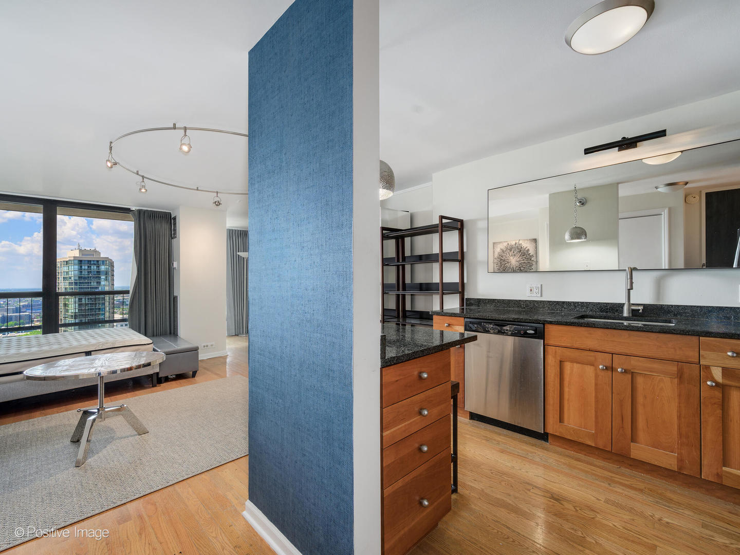 1030 N STATE Street Unit: 28M