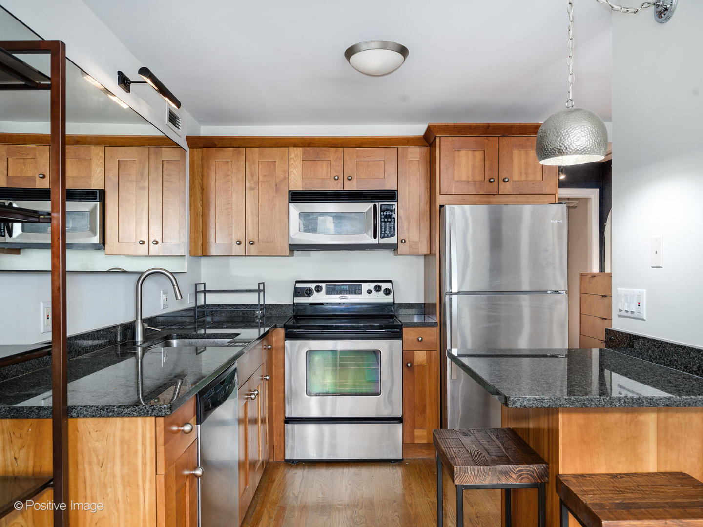 1030 N STATE Street Unit: 28M