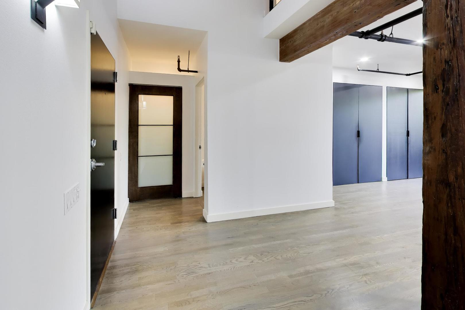 1000 W Washington Boulevard Unit: 141
