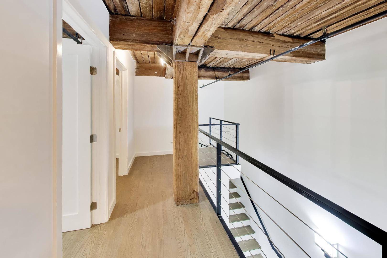 1000 W Washington Boulevard Unit: 141