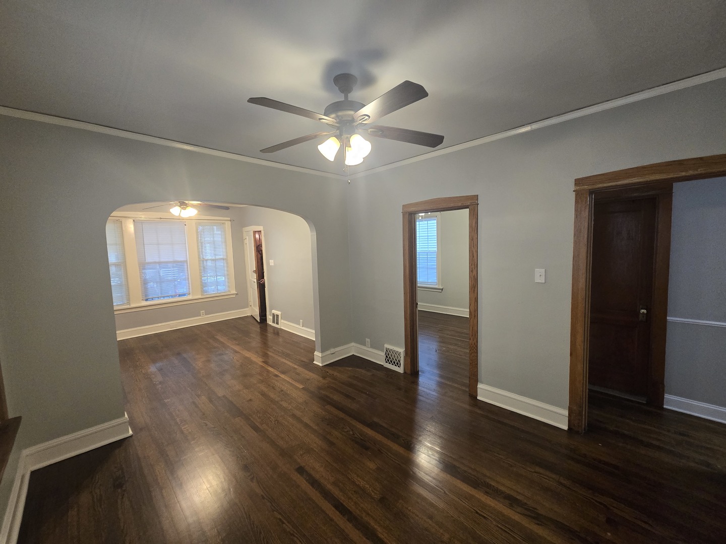 4116 N Maplewood Avenue Unit: 1