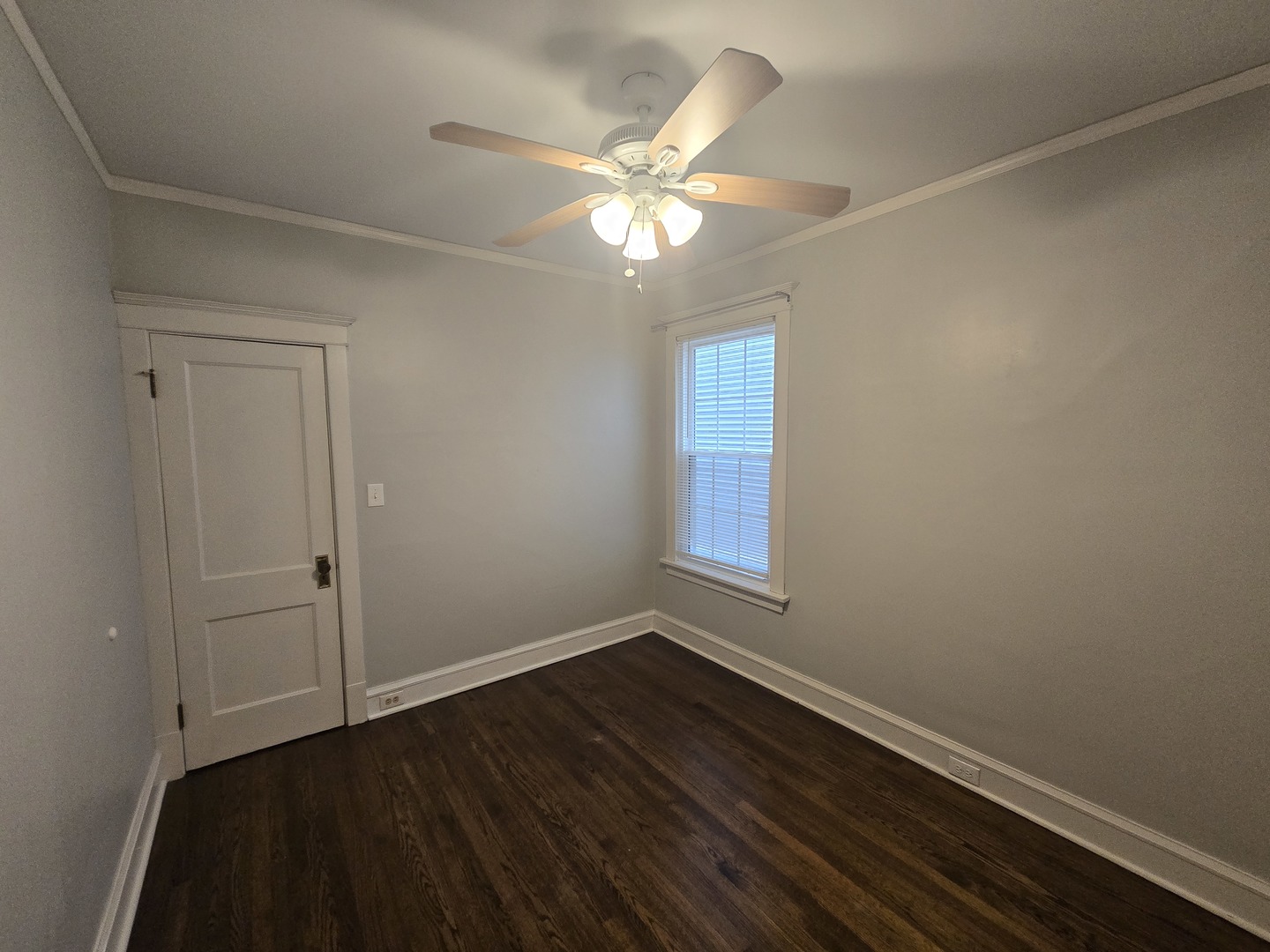 4116 N Maplewood Avenue Unit: 1