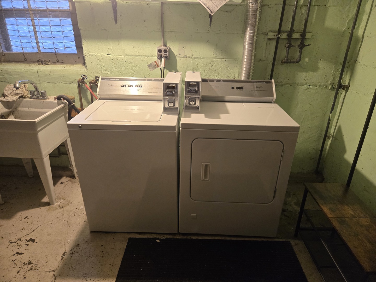 4116 N Maplewood Avenue Unit: 1