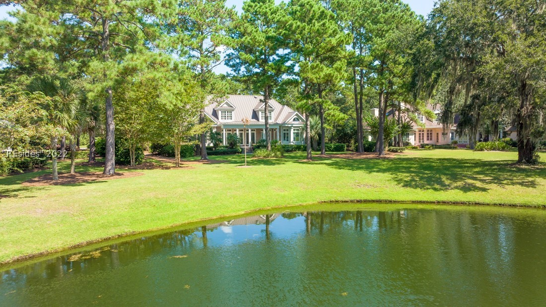 16 Whitehall Drive