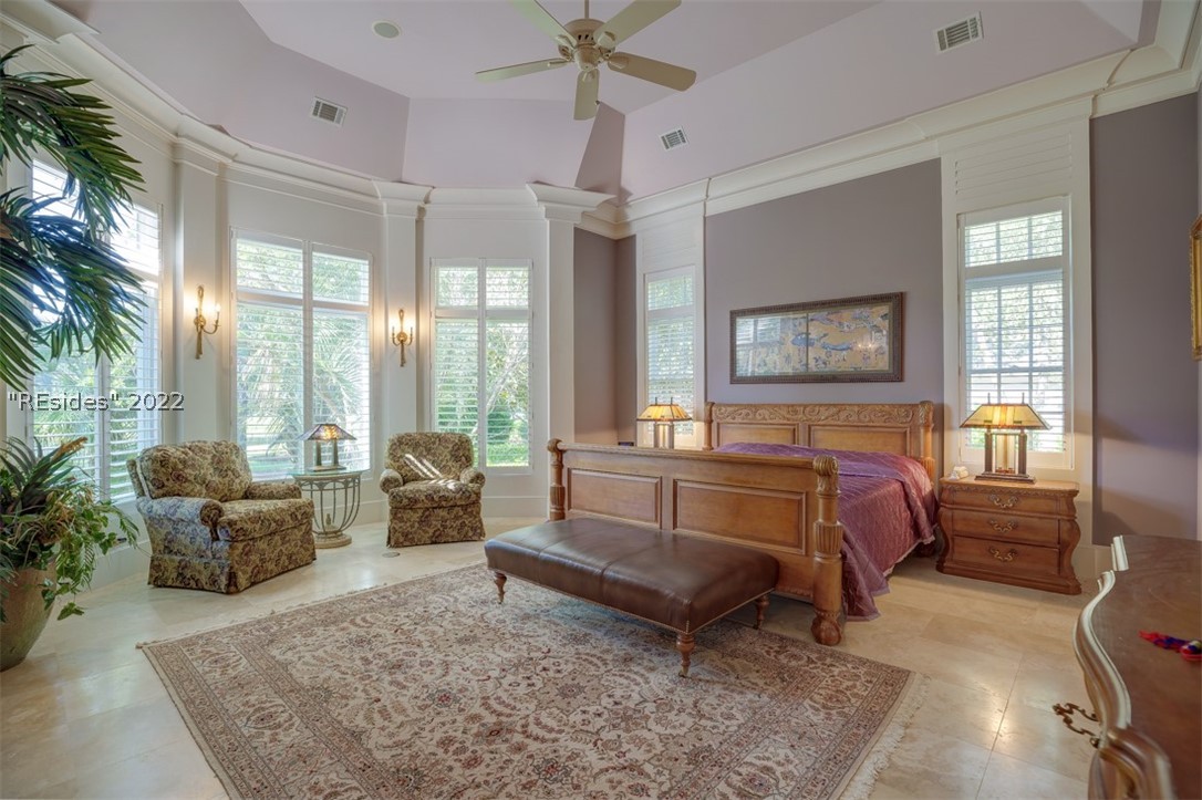 16 Whitehall Drive