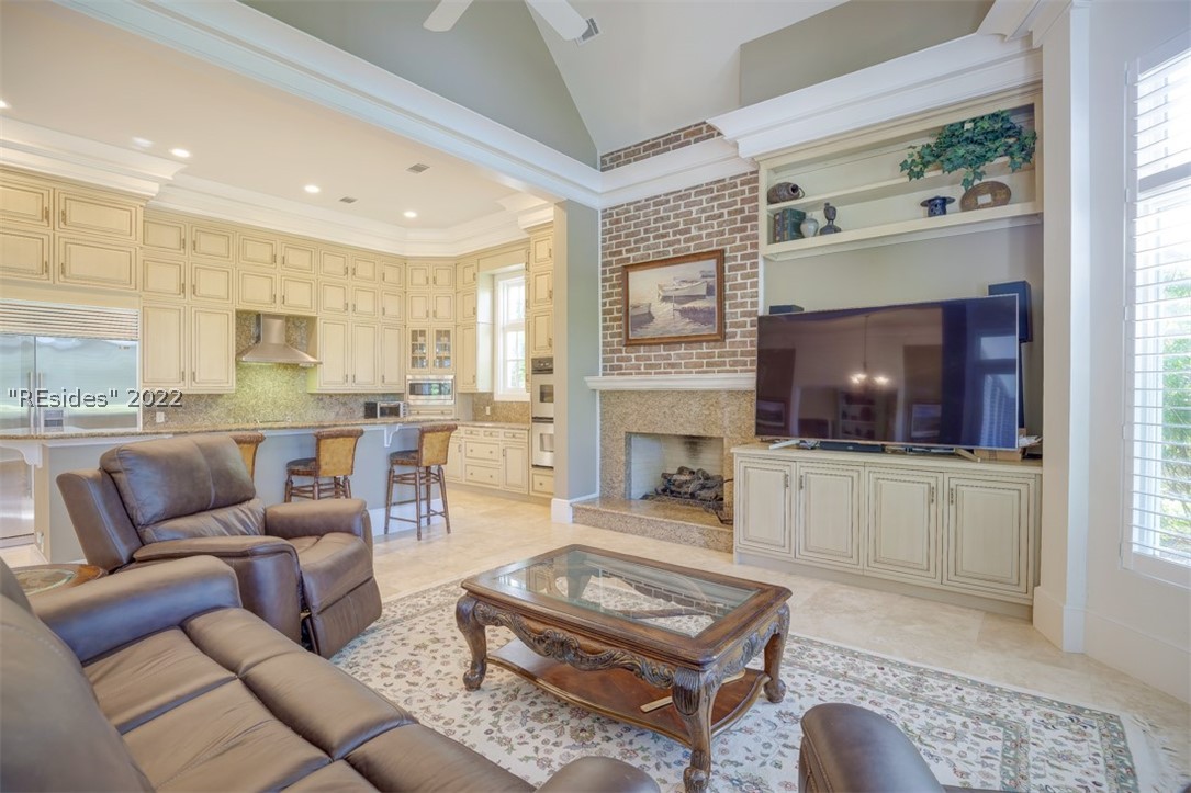 16 Whitehall Drive