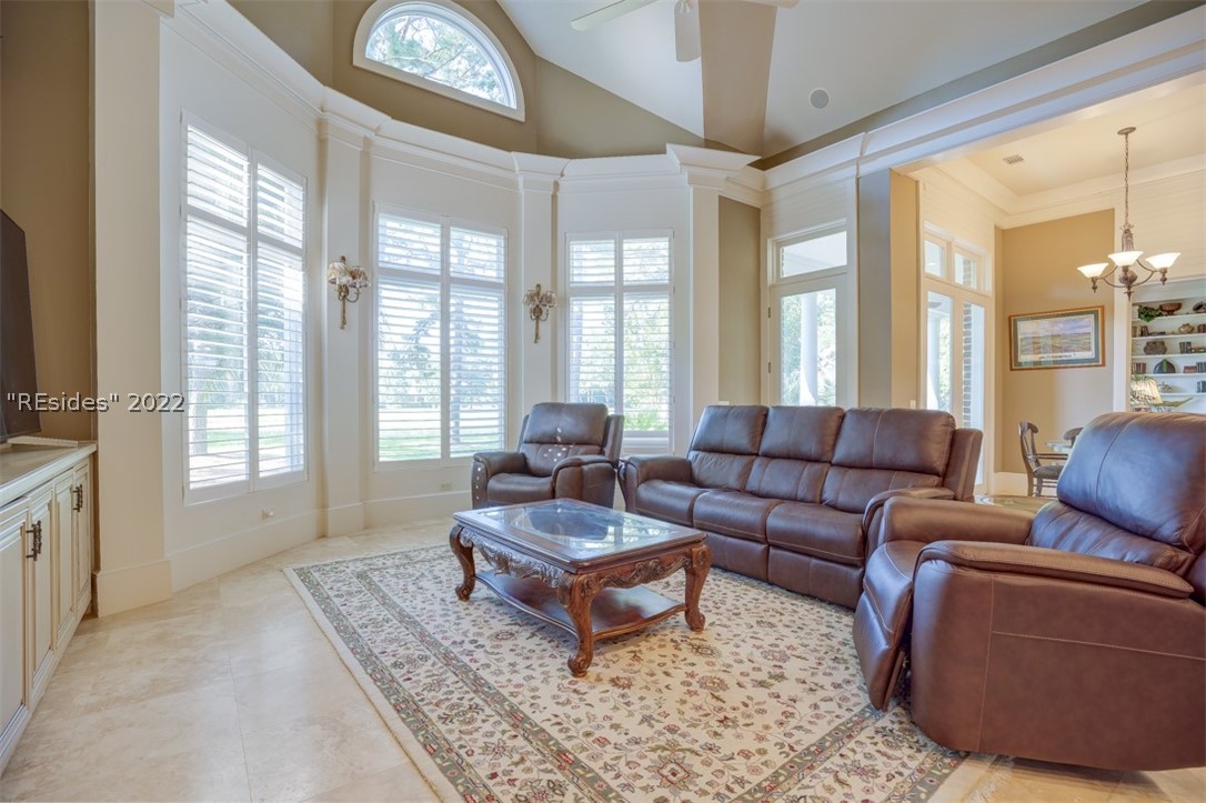 16 Whitehall Drive