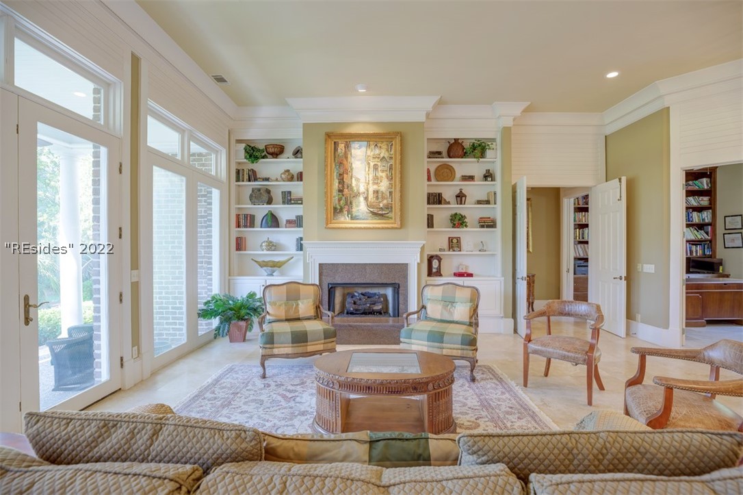 16 Whitehall Drive