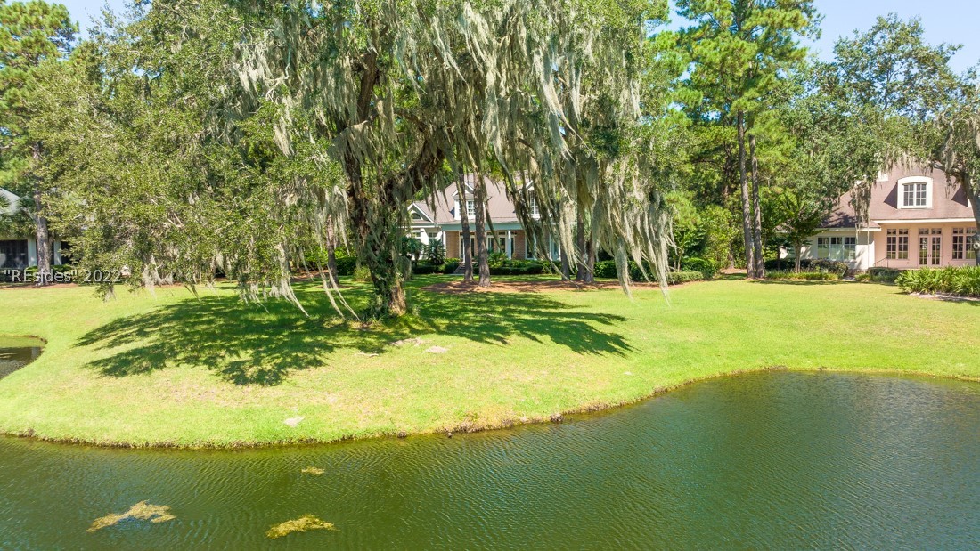 16 Whitehall Drive