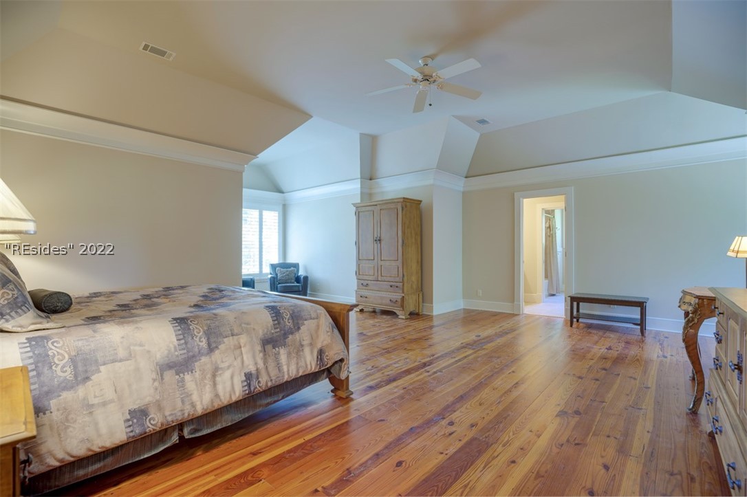 16 Whitehall Drive