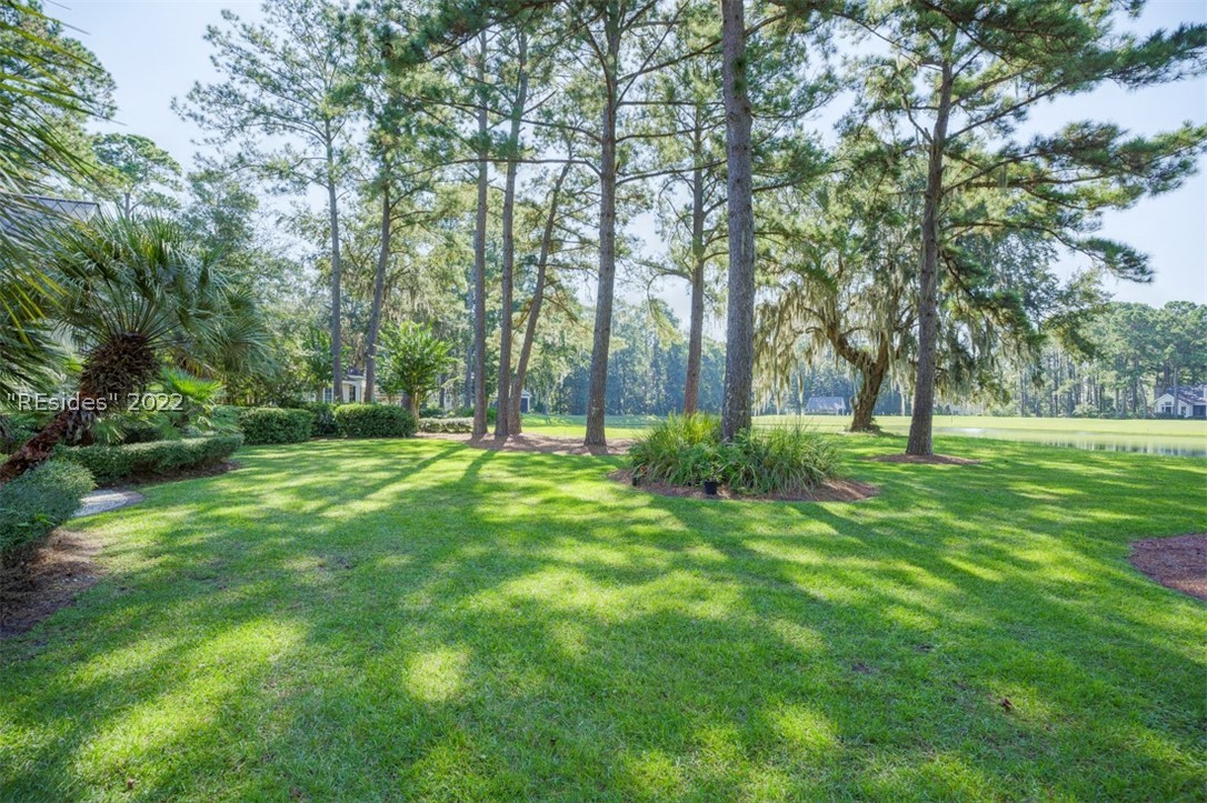 16 Whitehall Drive