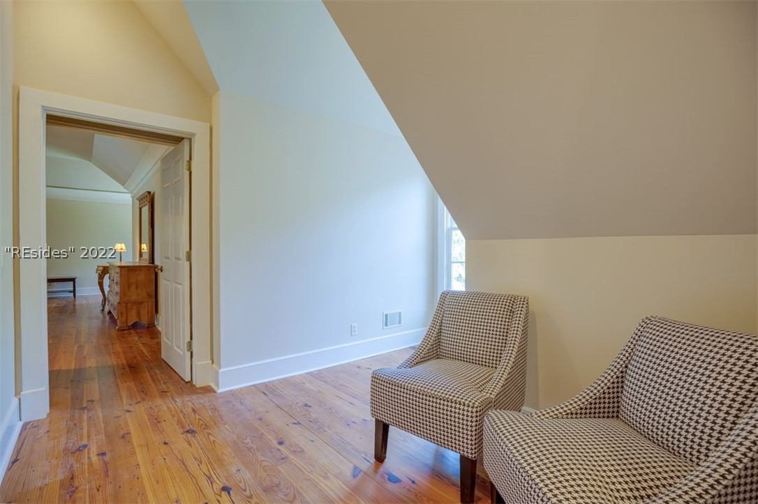 16 Whitehall Drive