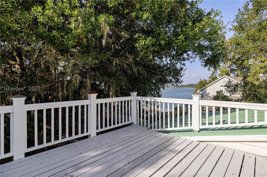 34 Minuteman Drive