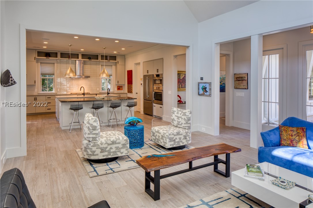 11 Hunting Lodge Road