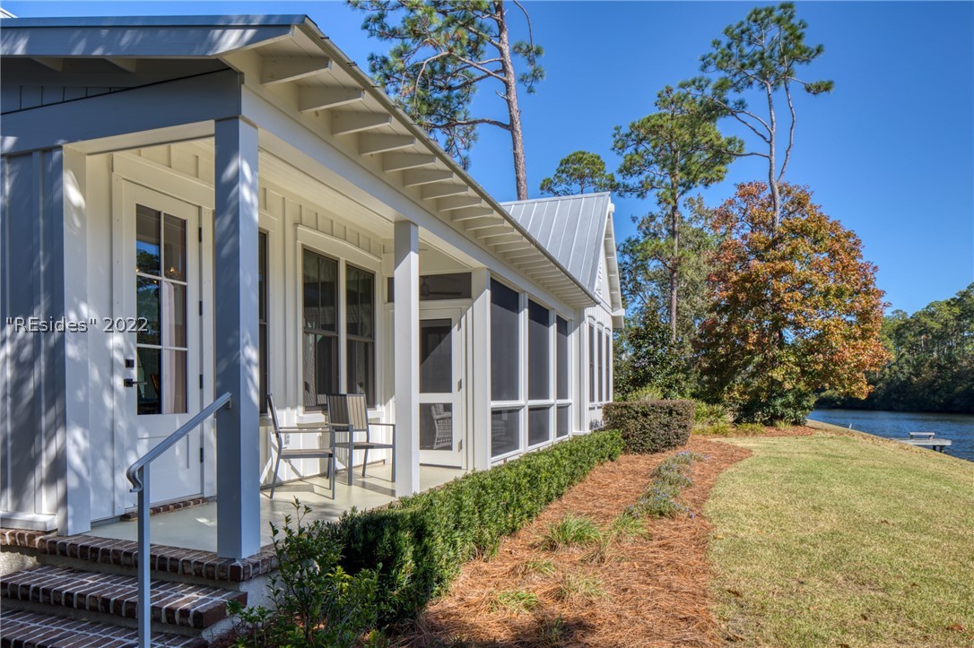 11 Hunting Lodge Road