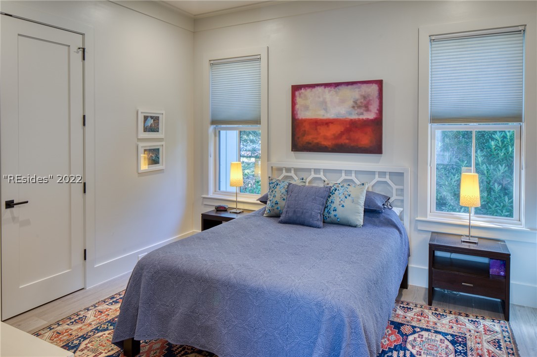 11 Hunting Lodge Road