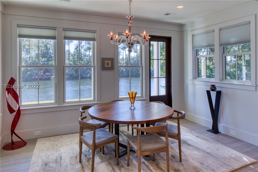 11 Hunting Lodge Road