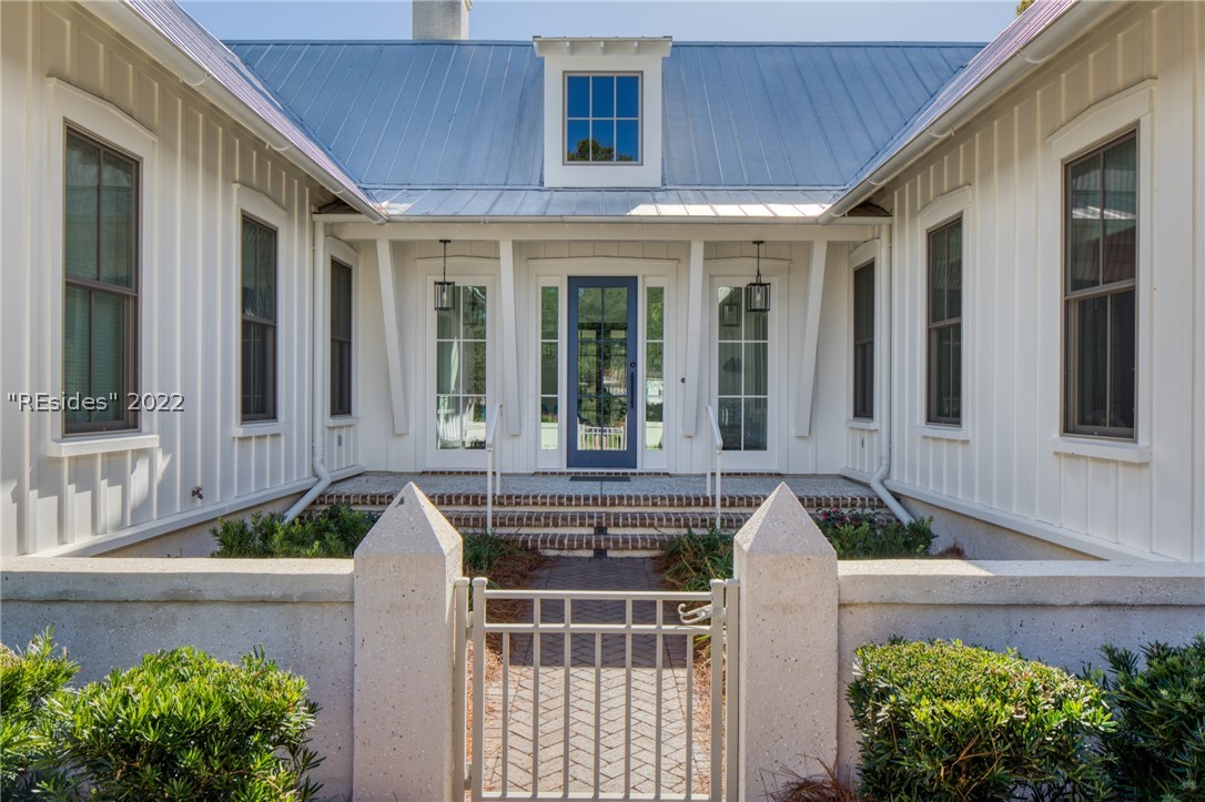 11 Hunting Lodge Road