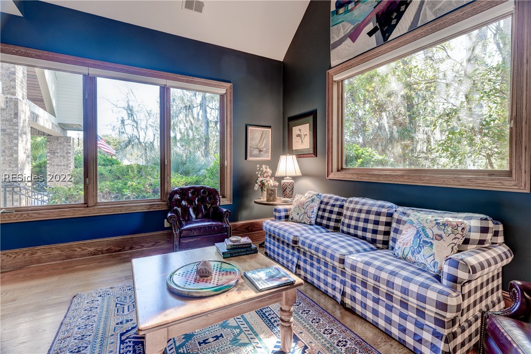 4 Chattooga Court