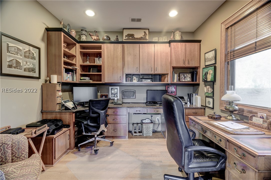 4 Chattooga Court