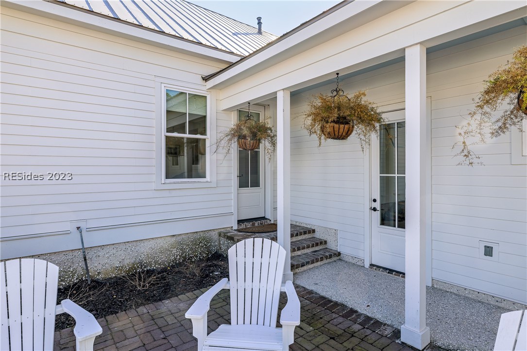 37 Hunting Lodge Road