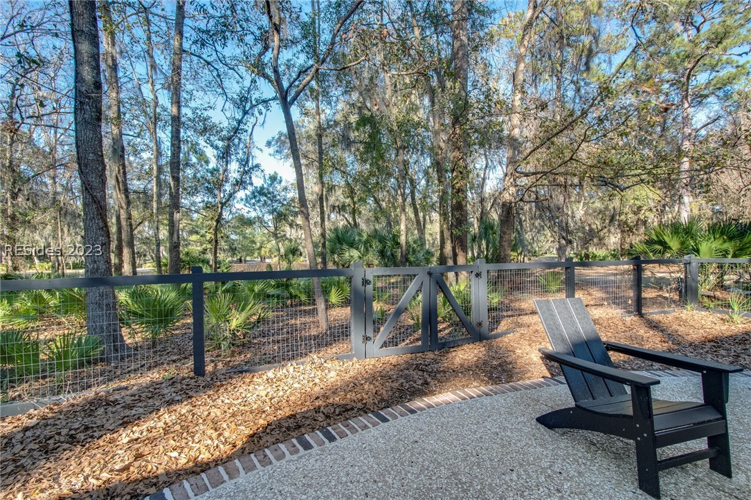 42 Blue Willow Street