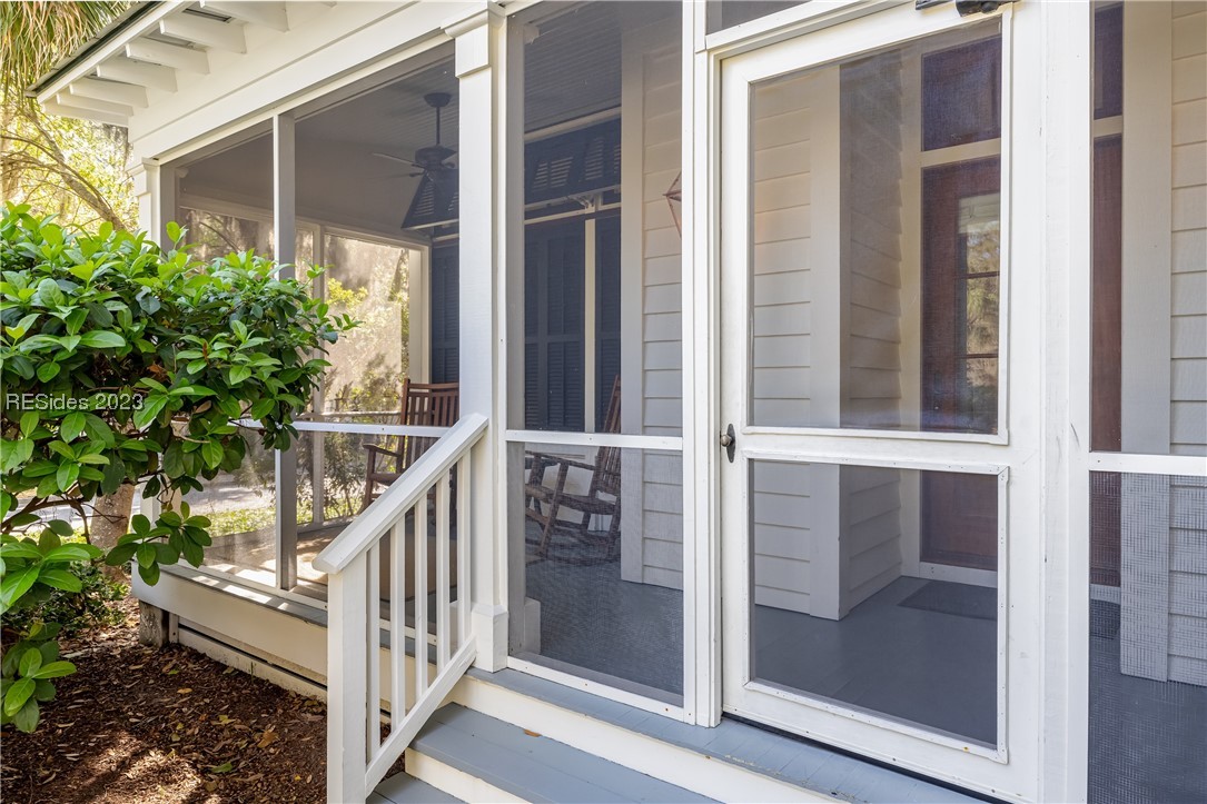 21 N Drayton Street
