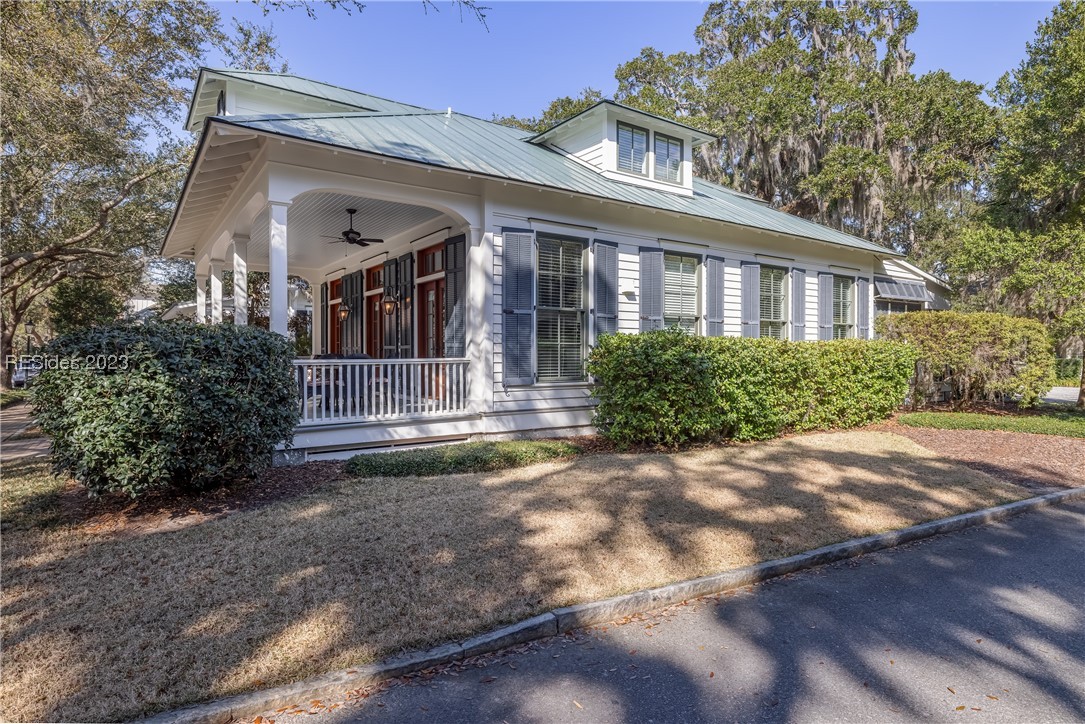 21 N Drayton Street