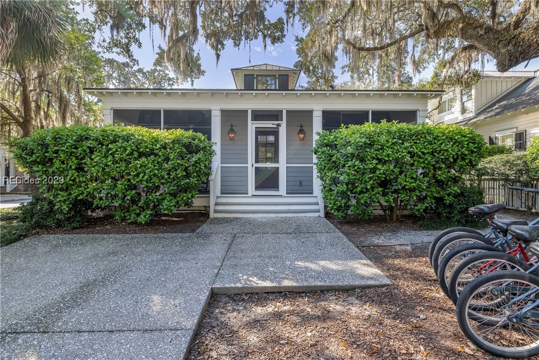 21 N Drayton Street
