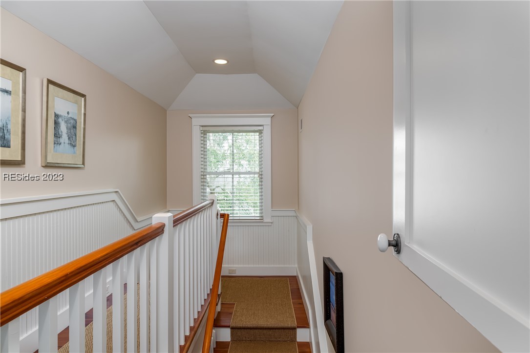 21 N Drayton Street