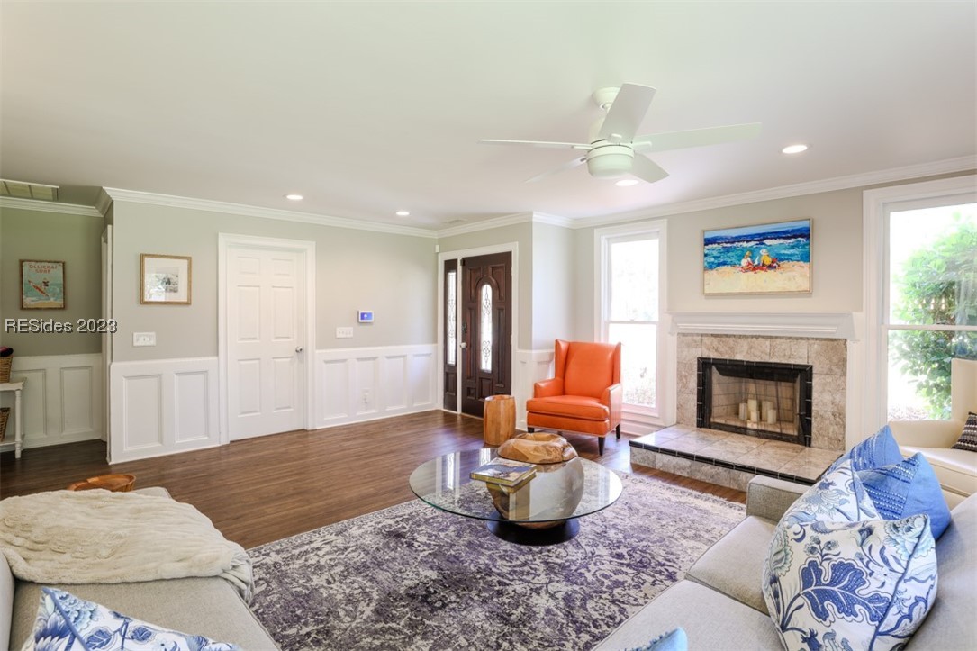 51 White Oaks Circle