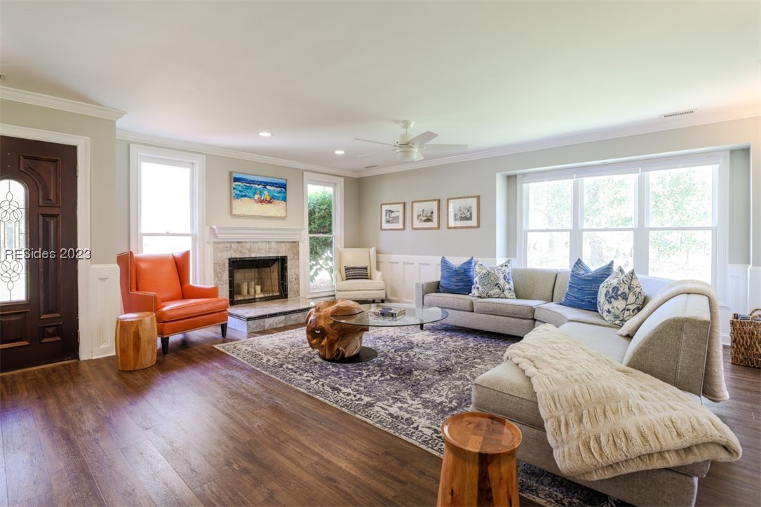 51 White Oaks Circle