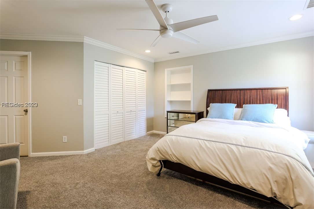 51 White Oaks Circle