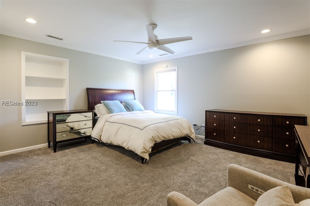 51 White Oaks Circle