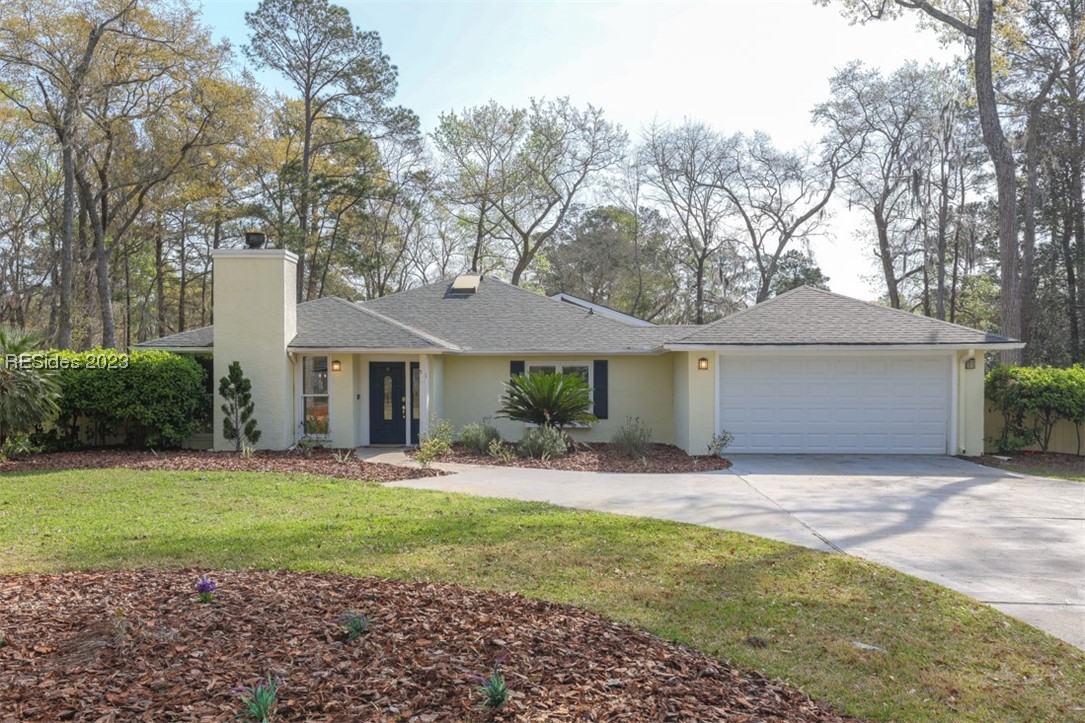 51 White Oaks Circle